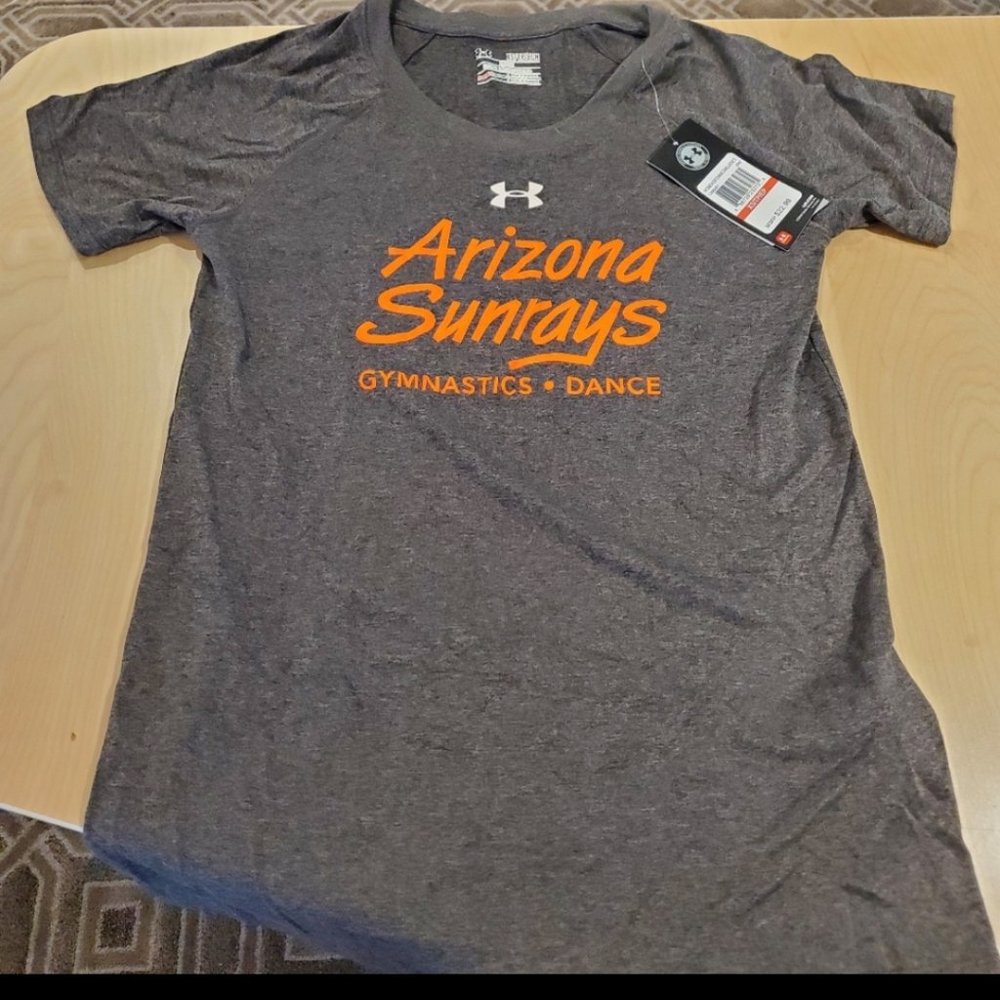 NWT Women's UNDER ARMOUR XS Tee shirt  ARIZONA SUNRAYS